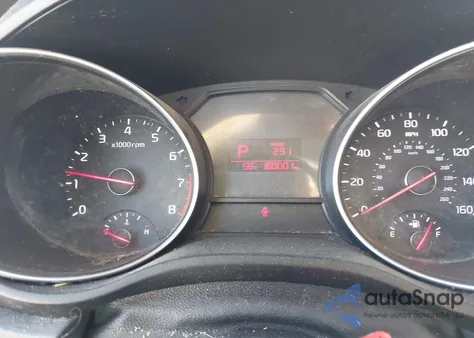 2015 Kia Sedona L из США, поврежденный, VIN KNDMA5C19F6048375